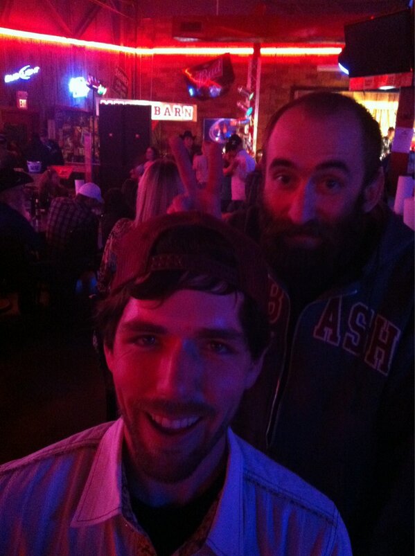 JRtheHawk's tweet photo. Yes this just happened! @RDFidlr @blackmagickbass @kayleesAgypsy @DanielleRMusic @ClarkKaupke http://t.co/i8Gx17Nb