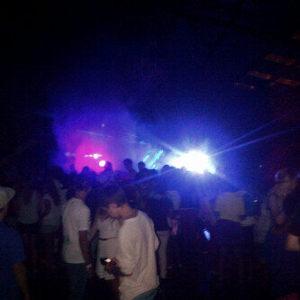 Soundboofers's tweet photo. What a night at St. Doms Social! Had a great time! Euphonic was their! Thanks Stef, Dane and Lara http://t.co/7CWt1Vka