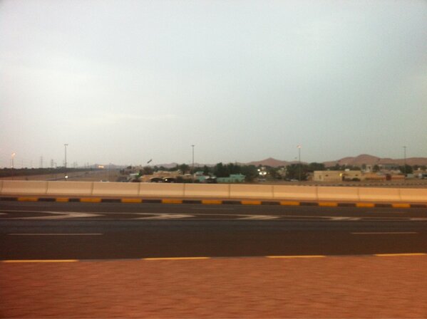 AbdullahHejail's tweet photo. اللهم صيبا نافع http://t.co/3Oi4zpwu