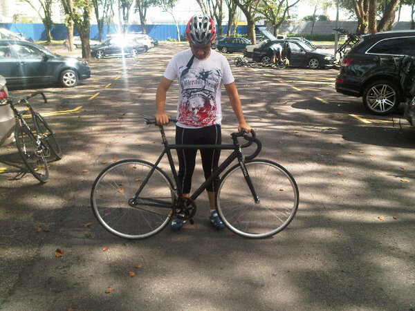 hellyeahhazzriq's tweet photo. 30km+ perhaps by looking at the map. #pedalgasm #trackbikes http://t.co/1gUwxYEy