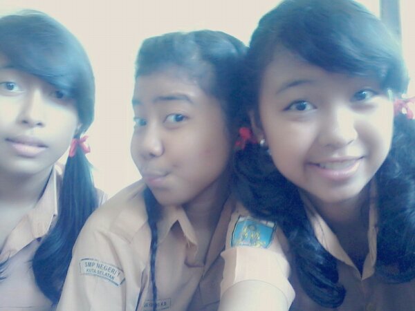 Nia A  (@niaariningsih) on Twitter photo 