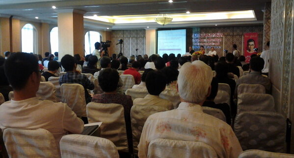 Hatori13's tweet image. บรรยากาศงาน "เกี้ยเซียะหรือกลียุค" #PITV