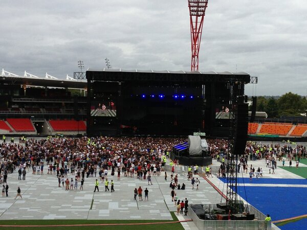 OfficialBAMDJs's tweet photo. @SebIngrosso are you ready to fuck this showground in the pussy? http://t.co/65gW5YC3