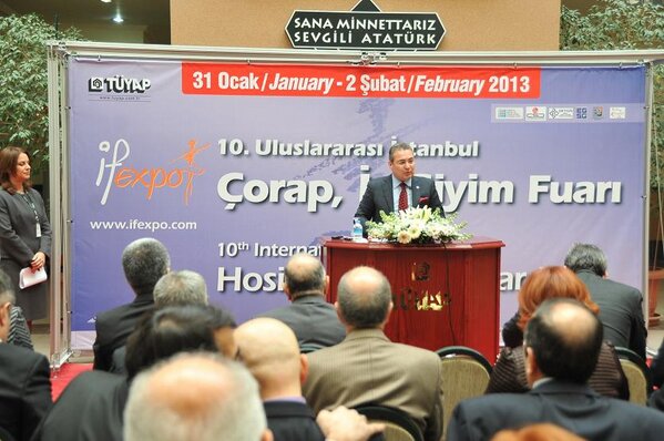 10. İstanbul #İfExpo Çorap ve İç Giyim Fuarı açılış töreninden bir kare.