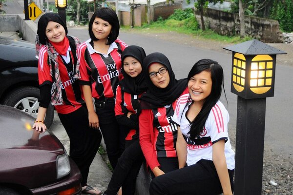 AngelMI_Garut's tweet photo. @MIsezGarut @puzphi @midda_milanisti @shafirarha http://t.co/aP5Lx5jh