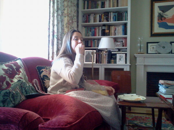 fransoroa's tweet photo. Llegar a casa y encontrarme con mi hermana la gorda en su salsa!! http://t.co/8h7Hg0pv