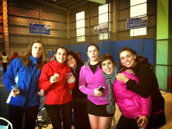 mariaquintelaa's tweet photo. Felicidades equipo!!!
@SPetinal @mrodriguez2106 @tita4941 #VaneTorres #MariaMonroy http://t.co/4SMi7Kbl