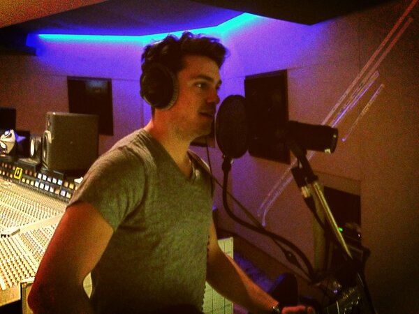 bastianbaker's tweet photo. At work!
#album2 #studioUK http://t.co/xjt960AE