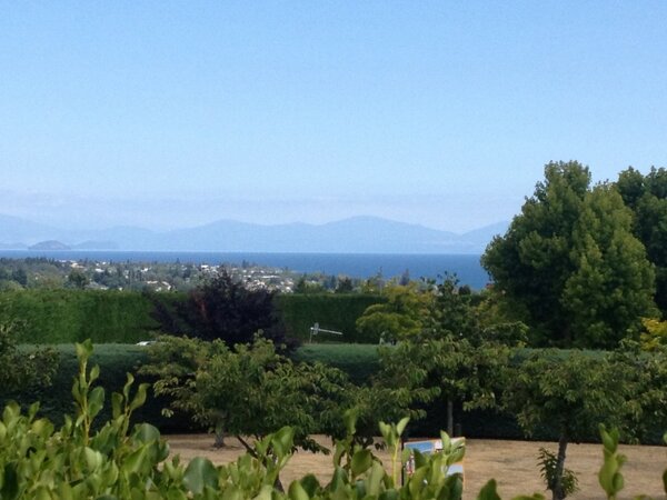 SF_Dixie's tweet photo. Our view from lake Taupo for lunch. http://t.co/he7Ydjev