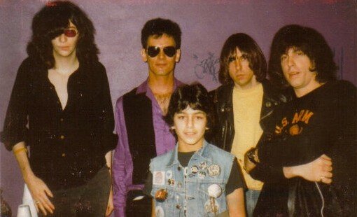 MikePortnoy's tweet image. “@arthursantos_: @MikePortnoy The first idol that you&apos;ve met” THE RAMONES!! ---&amp;gt;