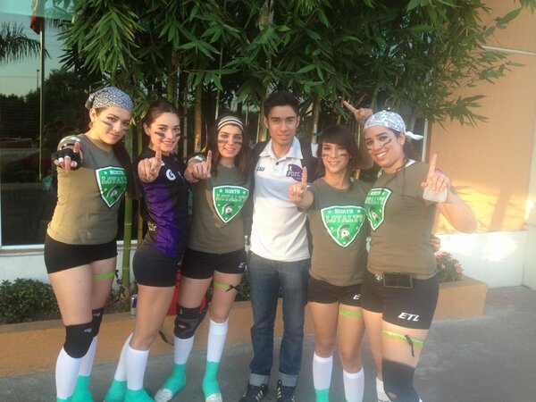 NorthLoyalty's tweet photo. Listas para ganar!!! #GoNorth @PGFL_GDL  no1 http://t.co/0vkqsnHR