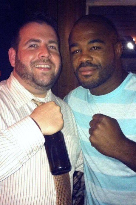 TiceStar's tweet photo. Lets Go @SugaRashadEvans! #UFC156  #716 #HomeTownChamp! http://t.co/8BjdSKNp