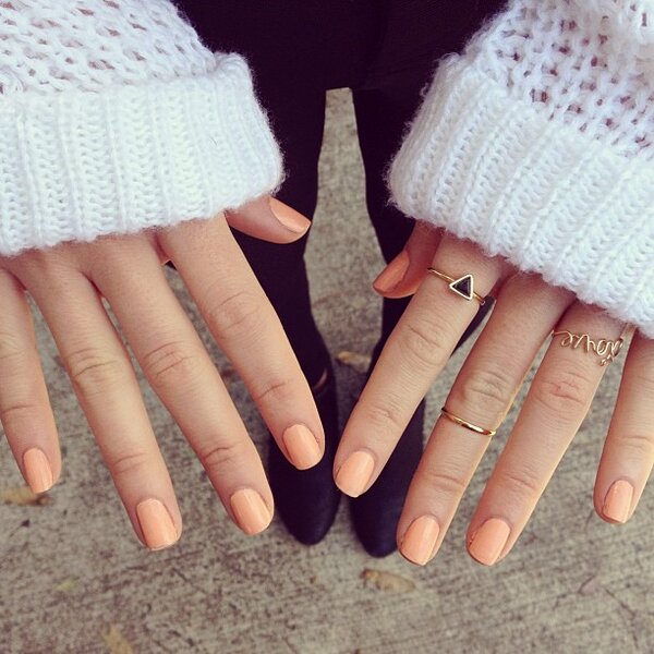 andreabotez's tweet photo. peach nails.. #swagTime yaay http://t.co/o1ByaHDj