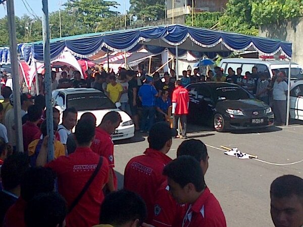 Toyota Vios TSVC Manado vs Honda Estilo <a href="/TSVC_Crew/">ToyotaSolunaViosClub</a> <a href="/TSVC_Smg/">TSVC Semarang</a> <a href="/TSVC_Tangerang/">TSVC Tangerang</a> @TSVC_Plg <a href="/rizkybas/">Rizky Basworo</a>