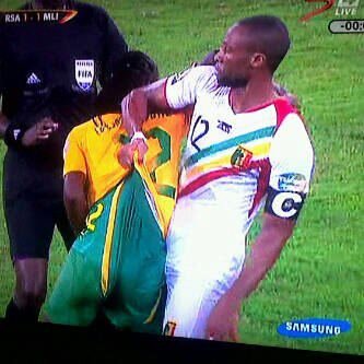 scelojama's tweet photo. @shakeldhino ole bra shakes,hope u shapp,bafana bafana all the way man! This deserve a booking #Keita# http://t.co/rSSVOLA0