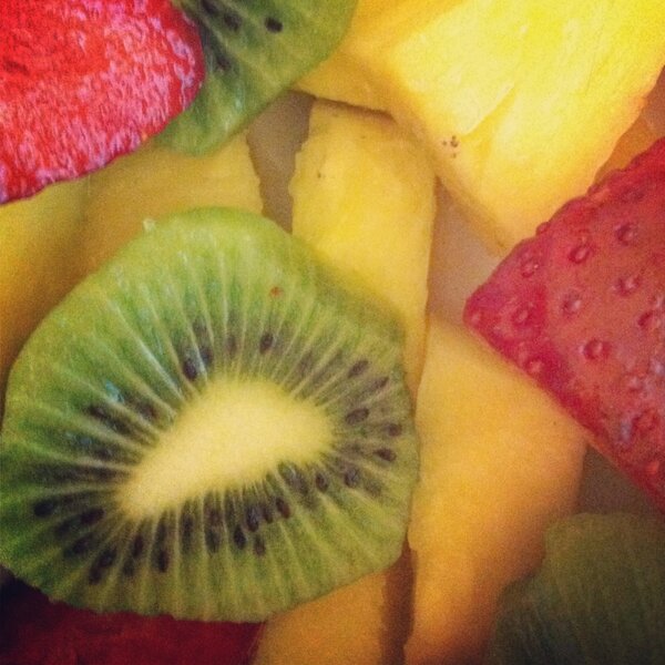 arquilaura's tweet photo. Desayuno rico y sano y a terminar de preparar una tarta muy especial!! http://t.co/Kmcj8UT