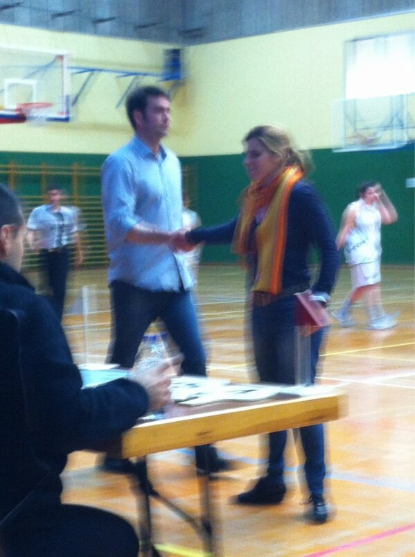 Final del partido 69-53 #aupagymnastica