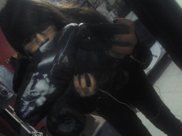 xc0ffin's tweet image. Got this at monster jam haha still a kid inside cx #MohawkWarrior