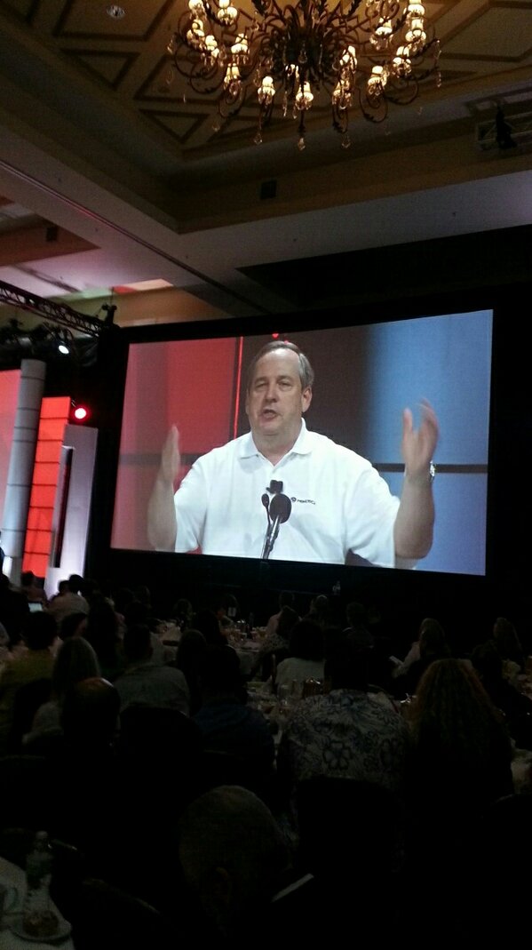 GoSolo's tweet image. John live right now in Boca