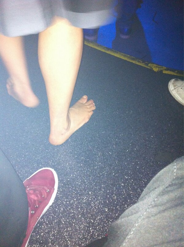 elliot_burns1's tweet image. Felt ILL when I looked at the floor in the club in Manchester last night and witnessed these #backfoot #sickening