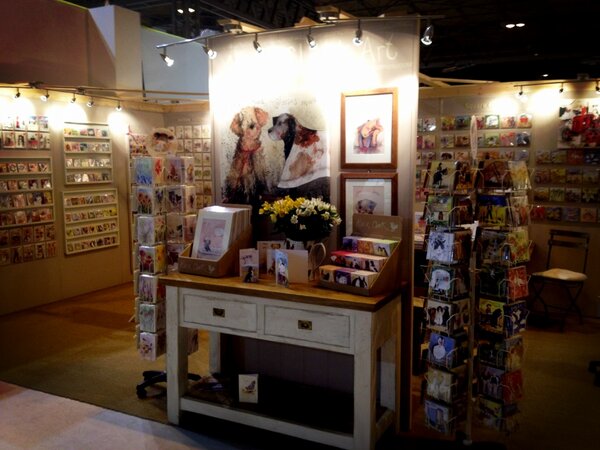 alexclarkart's tweet photo. Busy first day at spring fair Birmingham #SF. Stand looks good!! http://t.co/UDnfjgt9