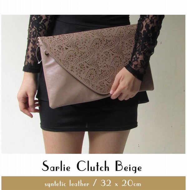 Our Favorite Clutch! find here obb-indonesia.com <a href="/Bagshearted/">Bags Hearted</a>