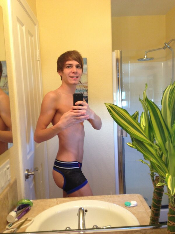 KyleRossXXX tweet picture