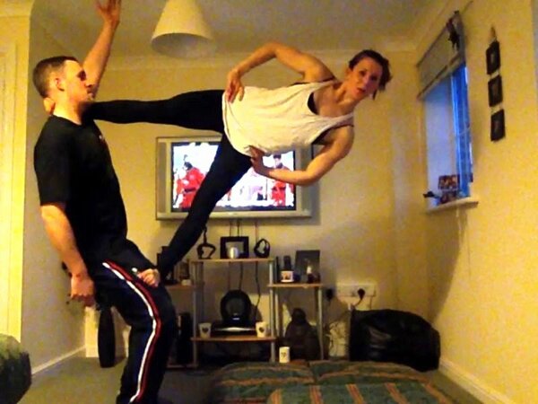 Oh I know how to have fun on a Sunday ha ha!!! #Humanflag #humanpole