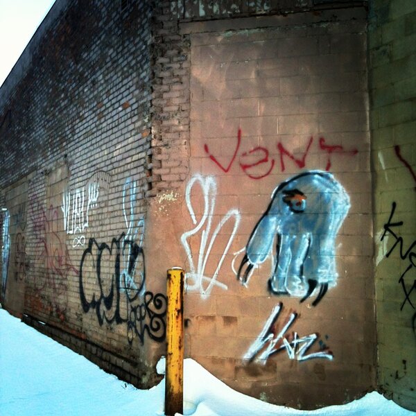 de313Monster's tweet image. i don't know what the hell this is… #streetart #graffiti #detroit #detroitgraffiti