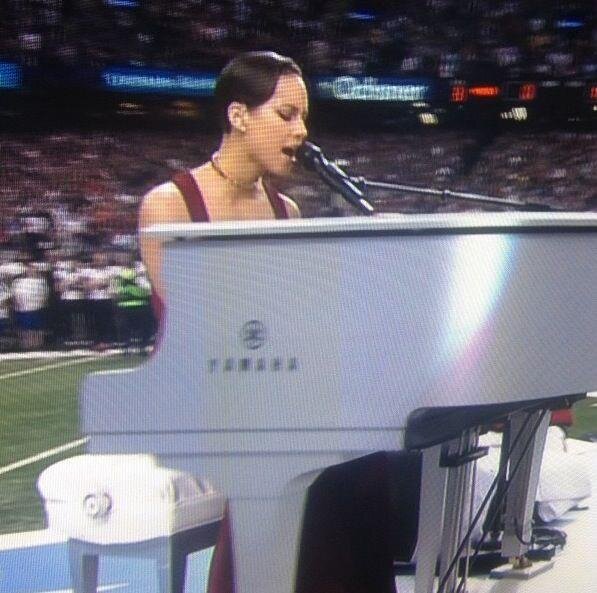 chicagopianos's tweet photo. Yamaha did it right.  Their "commercial" was almost three minutes long and cost nothing!  #superbowl47, #SB47 http://t.co/6XGI78pl