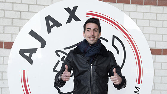 Isaac Cuenca wordt vandaag medisch gekeurd. De selectie is dinsdag vrij. Woensdag is zijn eerste groepstraining.