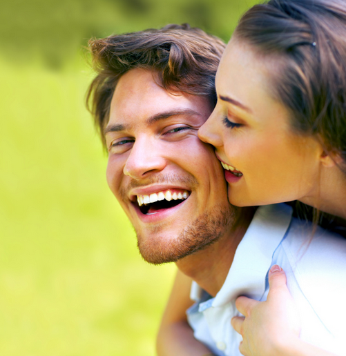 ColgatePlaxIn's tweet photo. Don’t hold that breath whenever she comes close. Get your bottle of Colgate Plax today.

Courtesy: http://t.co/kEjbslCT http://t.co/yBS8Xi7b