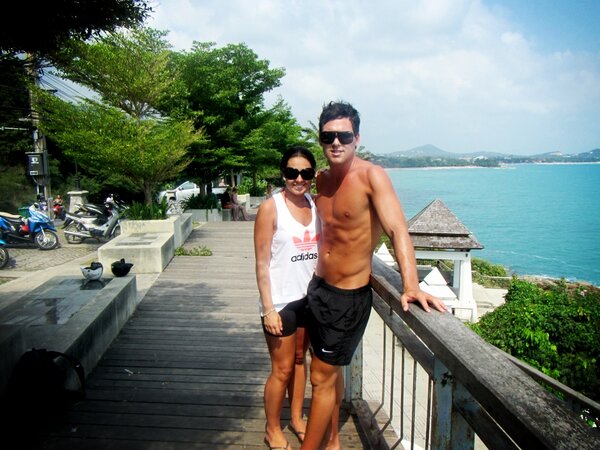 Nathanelasi's tweet photo. #kohsamui #cliffbar #best http://t.co/ZlO3gGvp