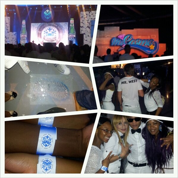 Joan_MG's tweet image. Cc @castlelitesa @mscosmodj was on FIRE ON THE 1s n 2&apos;s @ the #kanyesubzero #subzeroexperience NIGHT OF MY LIFE^^