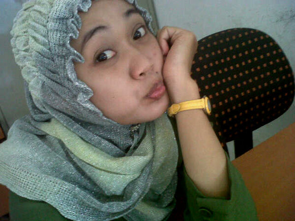 heyick's tweet photo. Cuma 1,&amp; itu hanya u http://t.co/X592xeb