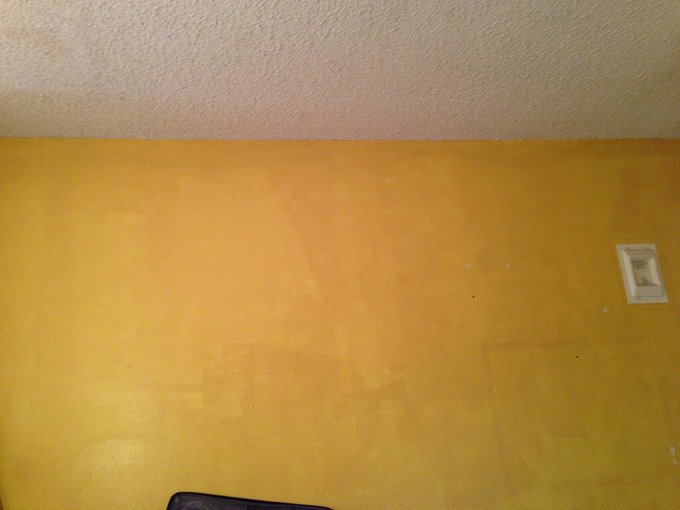 Getting my room painted today! Bye bye mustard yellow and horrible paint job. http://t.co/qWPi95nm<a href="/tag/portlandmaine"class="tags"><span>#portlandmaine</span></a><a href="/tag/michelinstar"class="tags"><span>#michelinstar</span></a><a href="/tag/jamesbeard"class="tags"><span>#jamesbeard</span></a><a href="/tag/portlandmainefoodies"class="tags"><span>#portlandmainefoodies</span></a>