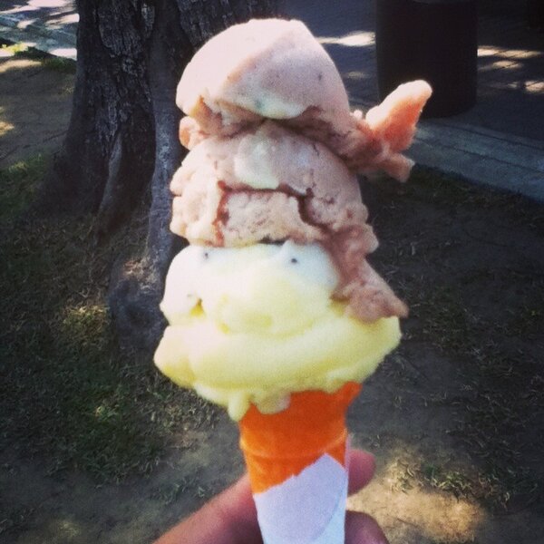 kaiestebanmd's tweet image. Free icecream. Went back three times. Hihi #COSweek