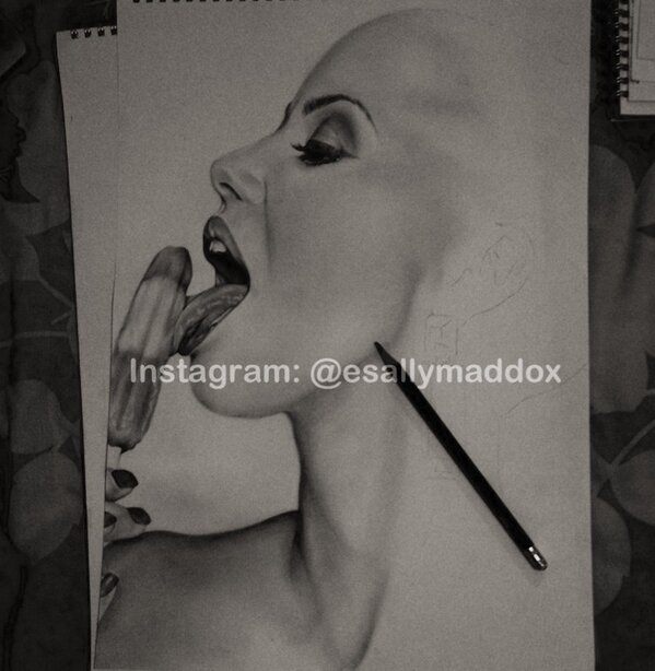 esmaddox's tweet image. More progress on the yummy mummy @DaRealAmberRose drawing, more to come! :) #amberrose #darealamberrose