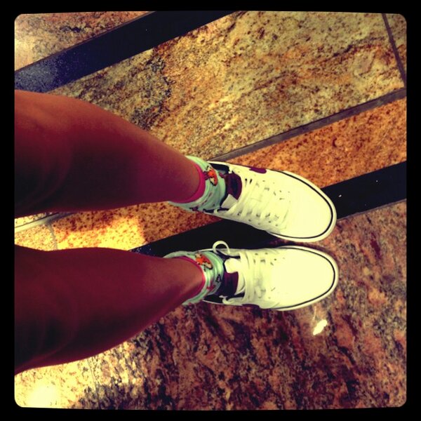 boroughssoph's tweet image. Nothing like wearing chicken socks and trainers :) #gym #newtrainersrubbing #owchie  