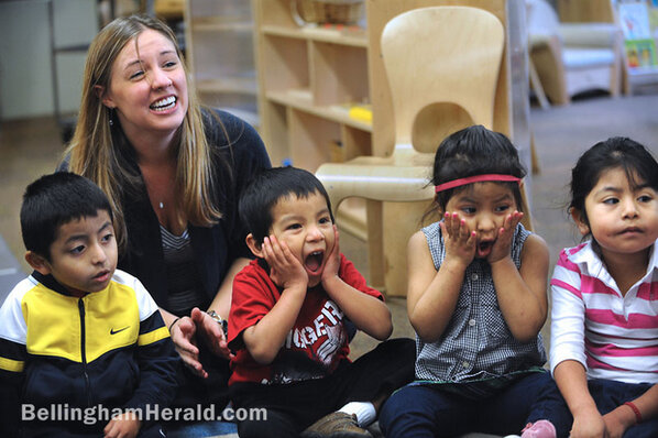 OppcoELAFS's tweet photo. Check out our Oppco employee Megan as she interacts and plays with children in our ELAFS program. http://t.co/7LYgiRkJ