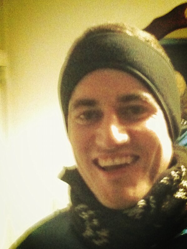 mallanlu7's tweet photo. @stewartallan1 #hairbandwanker http://t.co/EavR4r72