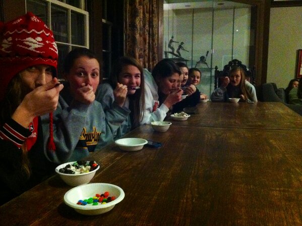 SG_Admission's tweet photo. Ice Cream Social for Red Key members....yummm! http://t.co/aJfNsson