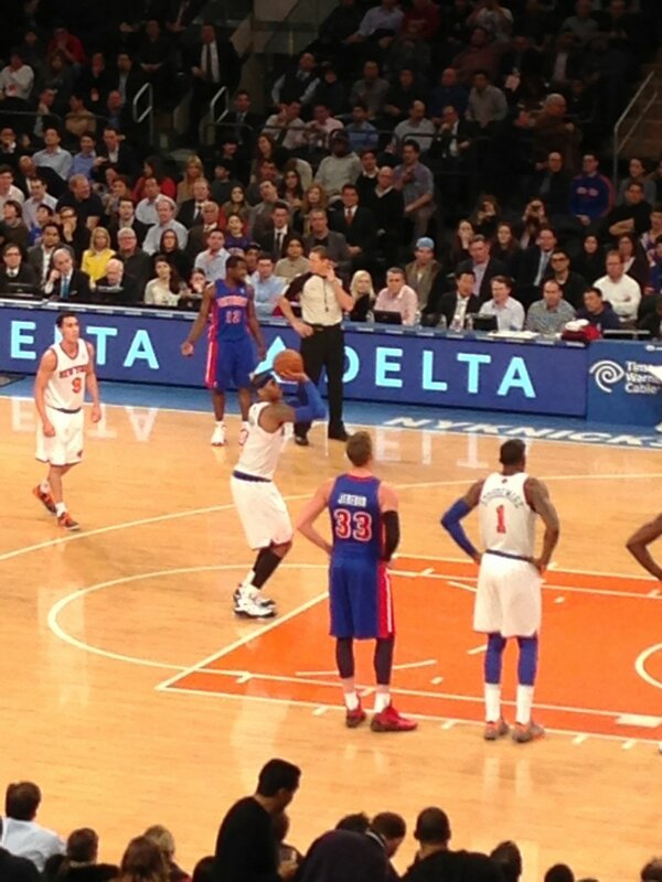 JuanCattivelli's tweet photo. Knicks contra pistons http://t.co/wvdVn6Rg