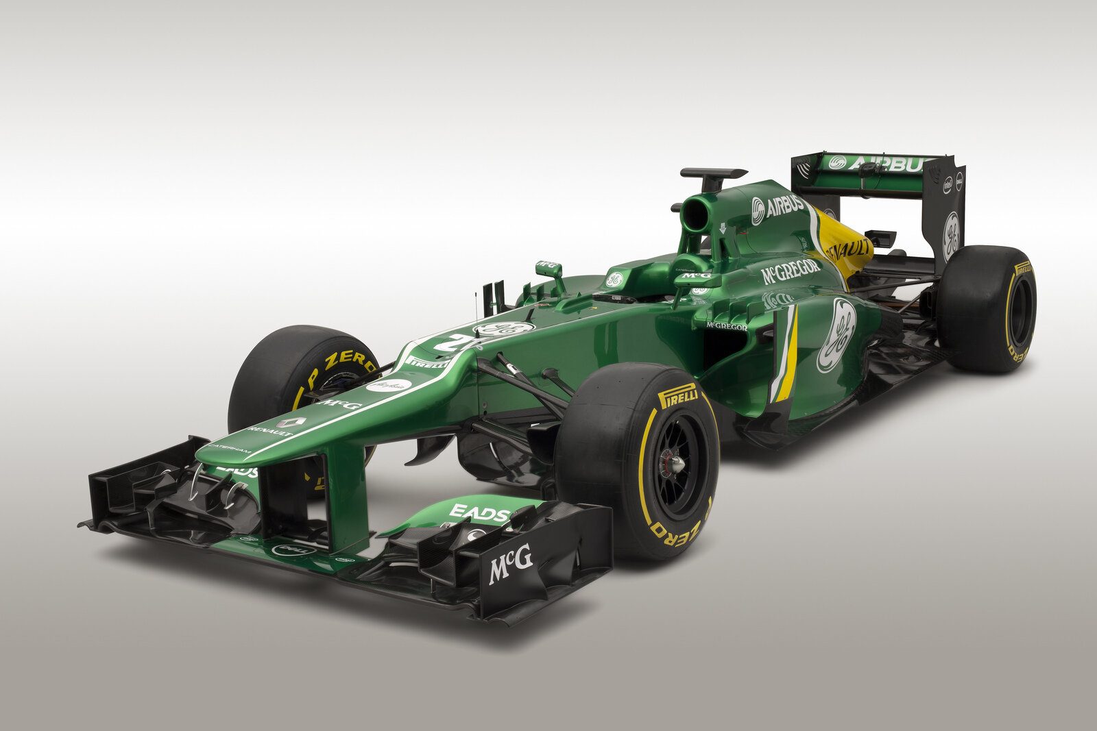 F1 2013 car launch thread BCU0FNOCIAAUlWX