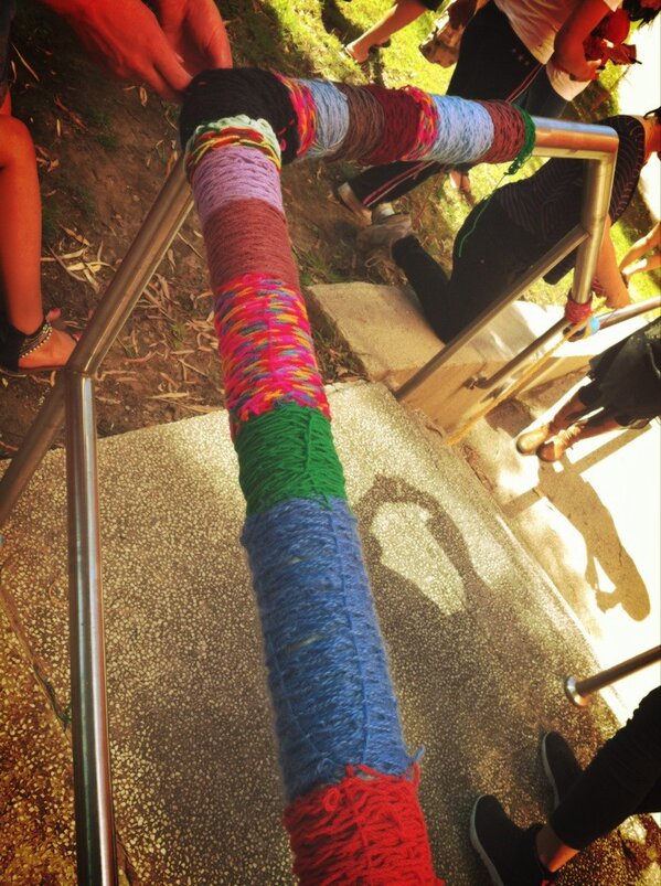 meshelllouise's tweet photo. Yarnbombing in #visarts13. #fingerknitting #yarnbombing #StreetArt #rmit http://t.co/aqaSJVKU