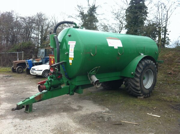 Wright Marshall tweet media