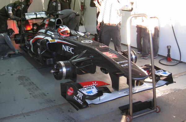 BCVBT5HCIAA80rr.jpg