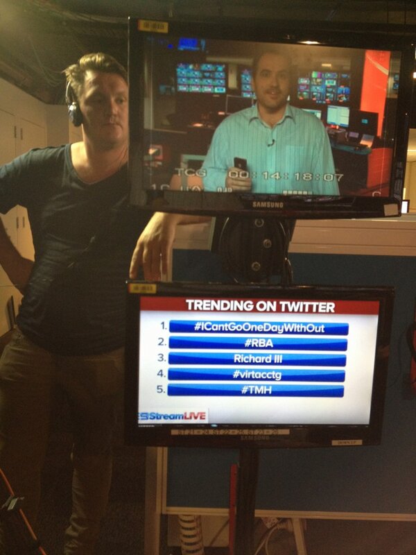 bradaus's tweet image. RT @trevorlong: Ready to go live on #9streamLIVE  talking tech
