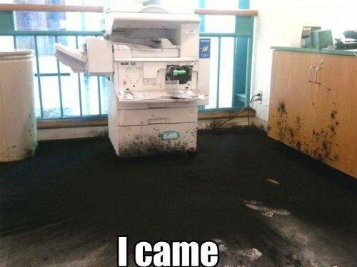 rrazo's tweet photo. Cuando te cabreas y golpeas la impresora/fotocopiadora ten cuidado... a algunas les gusta. #sysAdminPorn http://t.co/ZrywzXfd