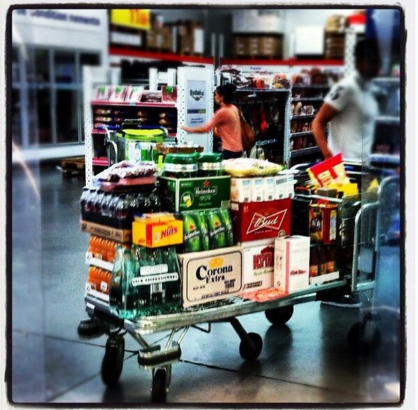 GhibZ4's tweet photo. @Benjduke @Minscart @JBaptou le bon vieux temps.... 😉😋😜👍 http://t.co/0CXhHNLj